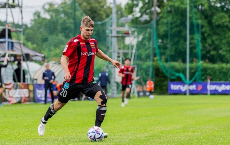 Hooaja suurim purustustöö! Nõmme United lõi Tammeka duublile 12 vastuseta väravat